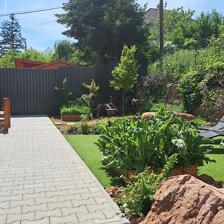Profi Keco Apartman Balatonalmadi Luaran gambar