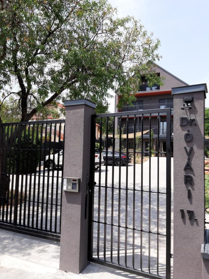 Profi Keco Apartman Balatonalmadi Luaran gambar