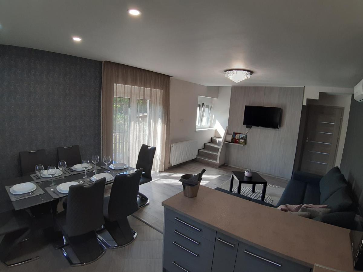 Profi Keco Apartman Balatonalmadi Luaran gambar