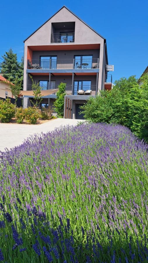 Profi Keco Apartman Balatonalmadi Luaran gambar