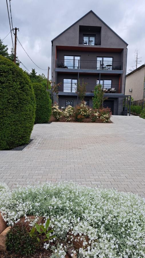 Profi Keco Apartman Balatonalmadi Luaran gambar